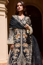 Load image into Gallery viewer, Soraya LUMENE FESTIVE 2025 STELLA