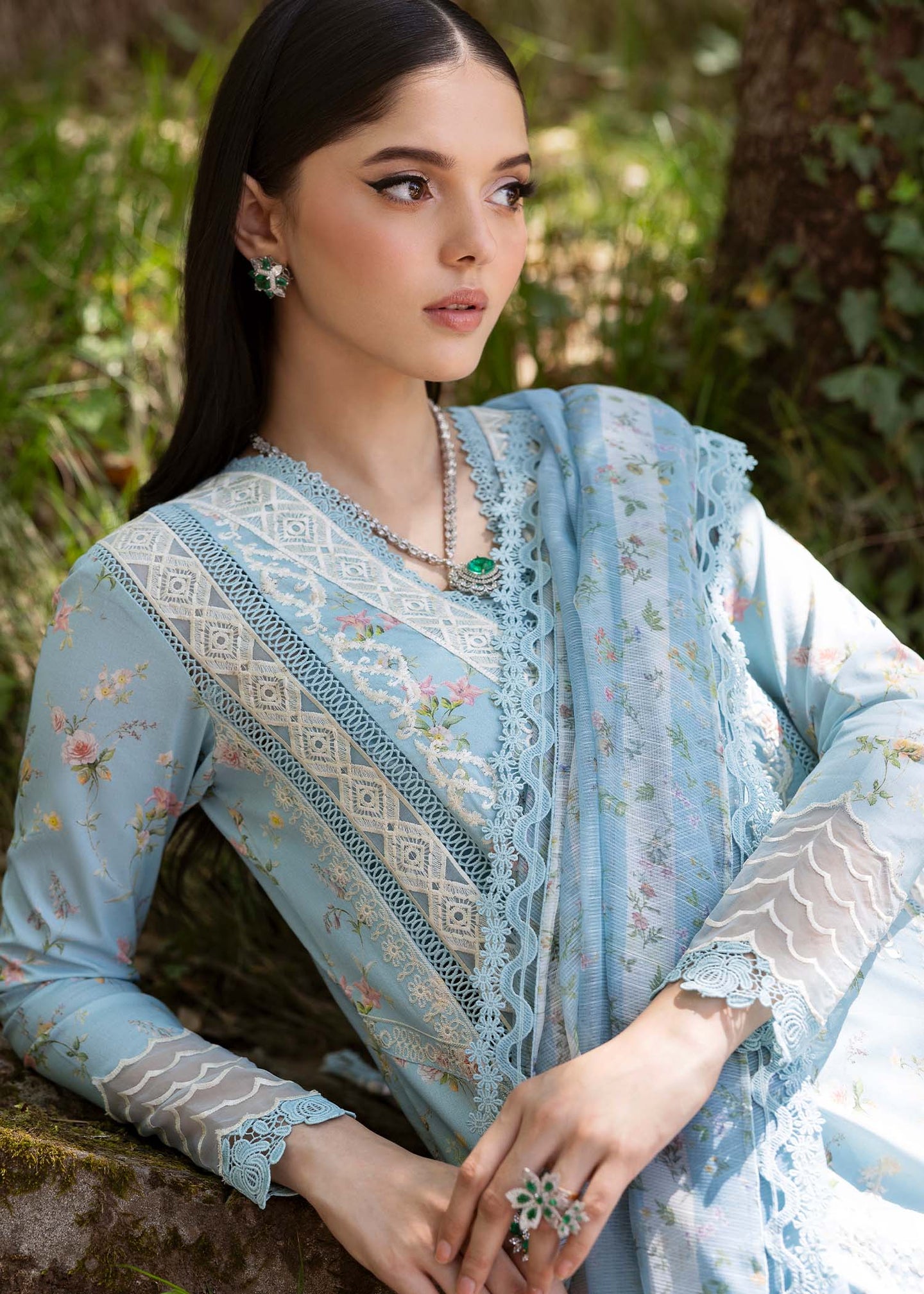 SAIRA SHAKIRA - BLOOM LAWN 25 SWEET OPEL 8-B